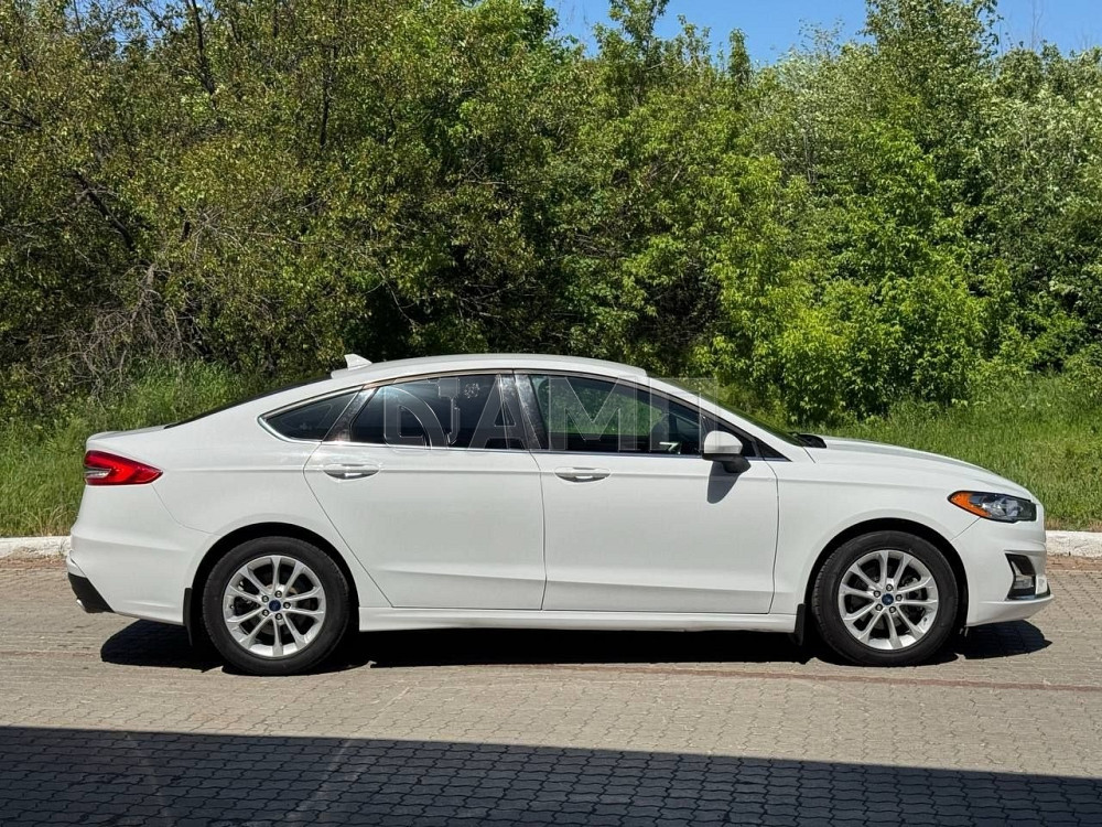 Ford Fusion 2019  - изображение 3