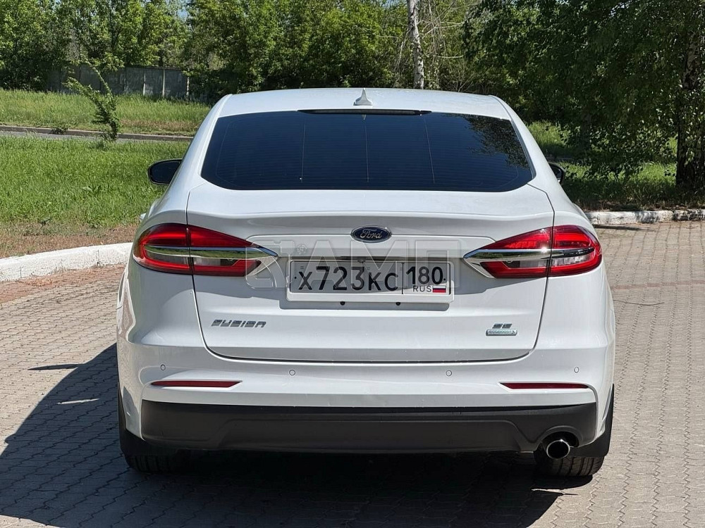 Ford Fusion 2019  - изображение 4