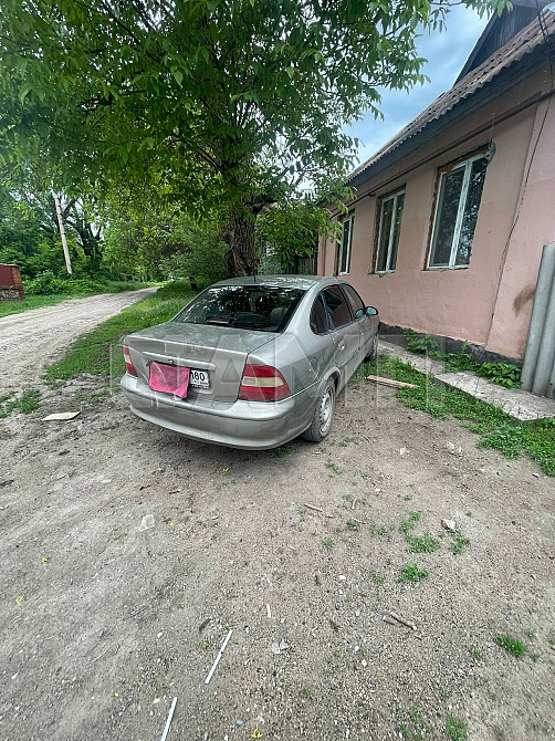 Opel Vectra B  - изображение 3