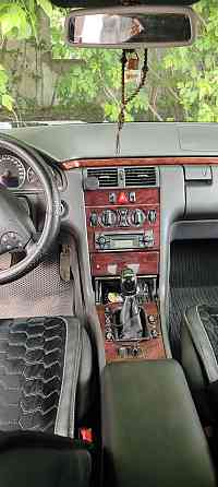 Mercedes W210 2000 
