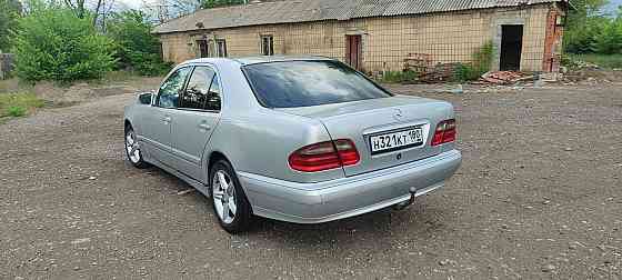 Mercedes W210 2000 