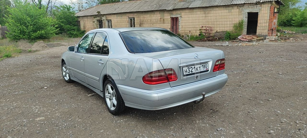Mercedes W210 2000  - изображение 4