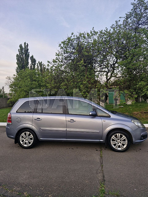 Opel Zafira B 2005  - изображение 7