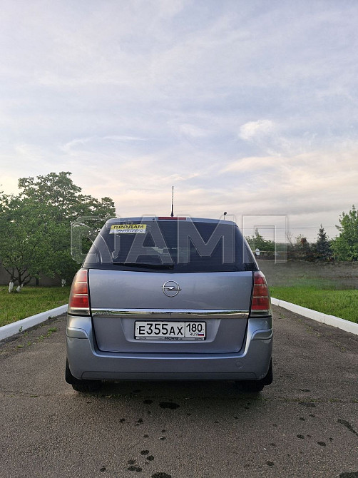 Opel Zafira B 2005  - изображение 5