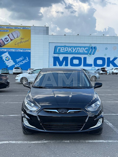 Hyundai Solaris 2012  - изображение 7