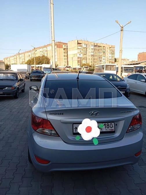 Hyundai Solaris 2012  - изображение 5