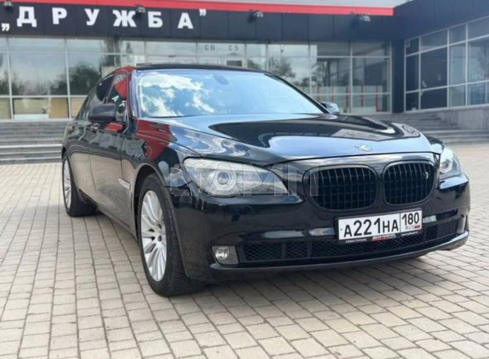 BMW 750 2009  - изображение 8
