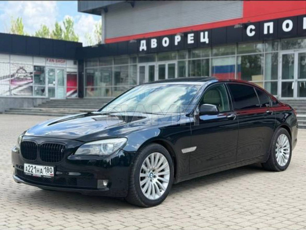 BMW 750 2009  - изображение 9