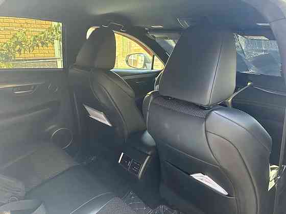 Lexus NX 200t 