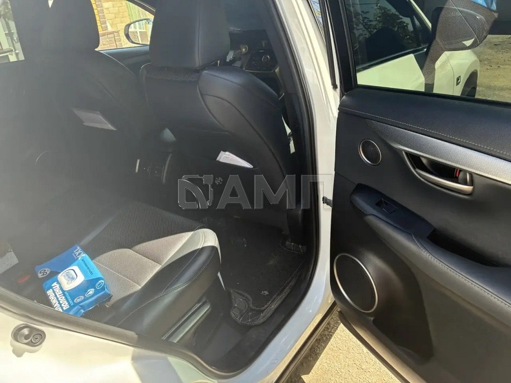 Lexus NX 200t  - изображение 6