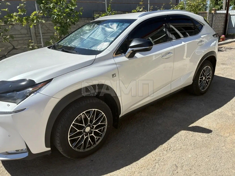 Lexus NX 200t  - изображение 9