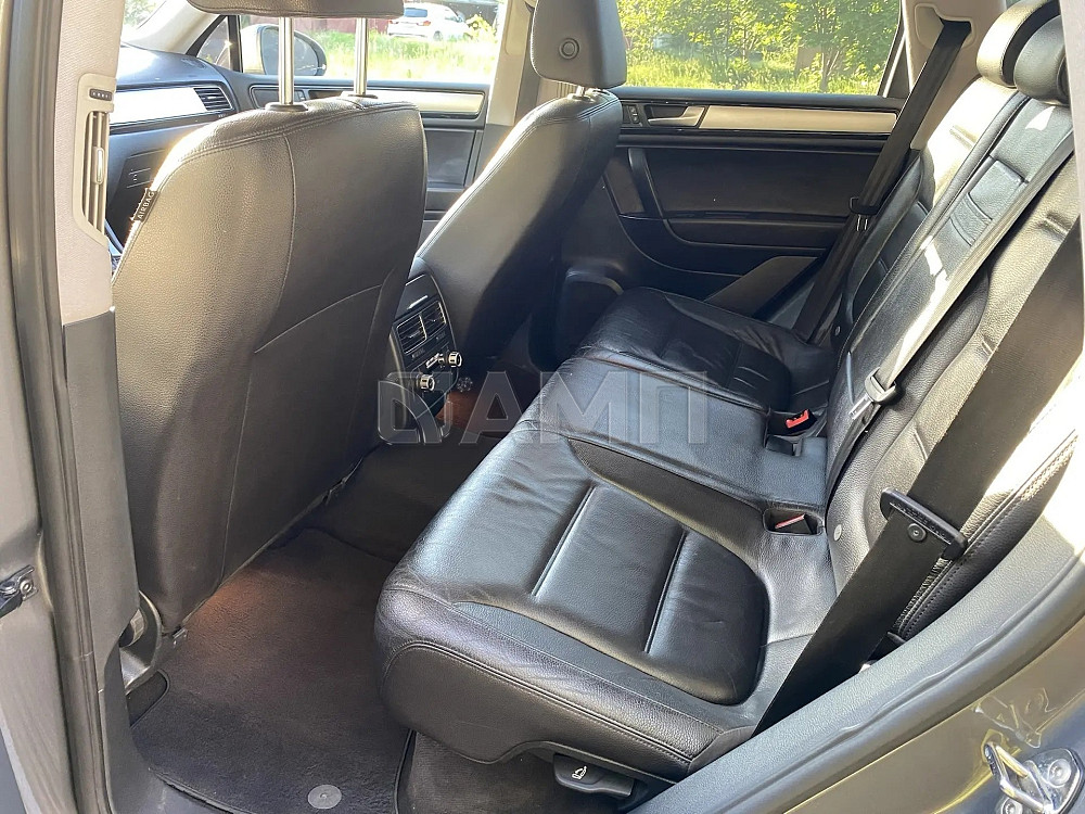 Volkswagen Touareg 2011 Енакиево - изображение 5
