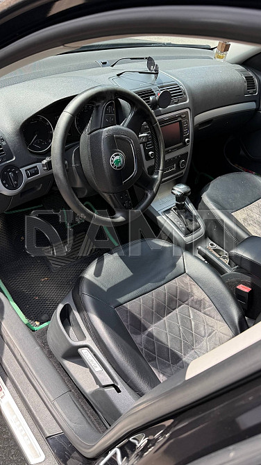 Skoda Octavia 2012  - изображение 5