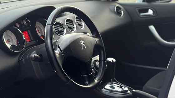Peugeot 408 2012 