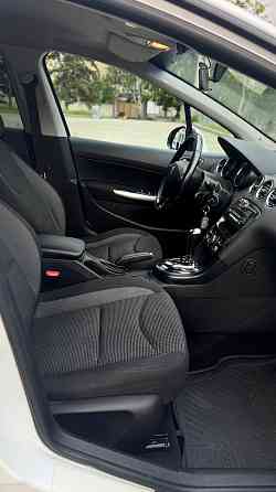 Peugeot 408 2012 