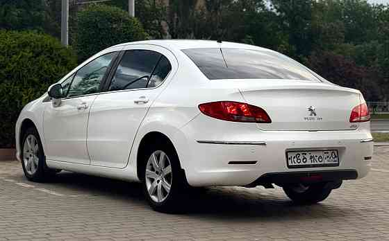 Peugeot 408 2012 