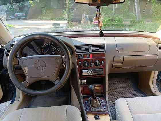 Mercedes-Benz C220 1994 
