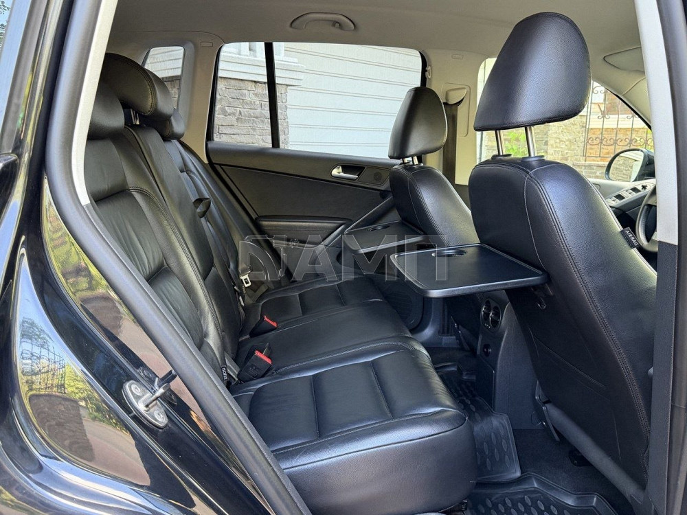Volkswagen Tiguan 2011  - изображение 2