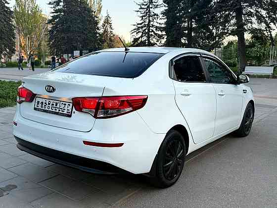KIA Rio 2016 