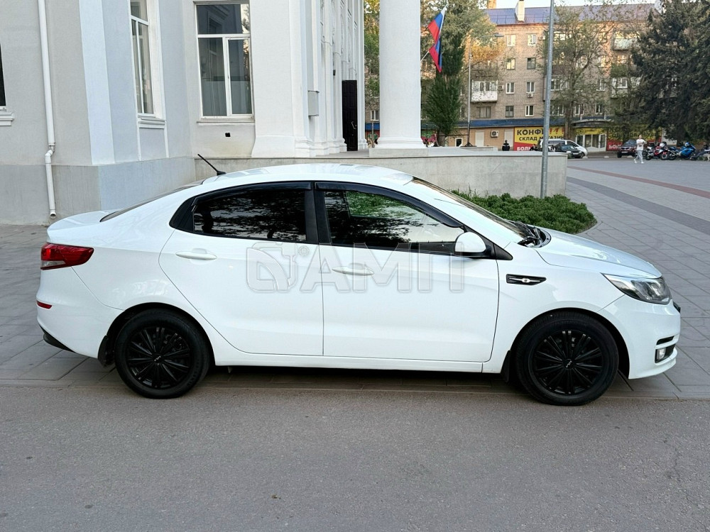 KIA Rio 2016  - изображение 6