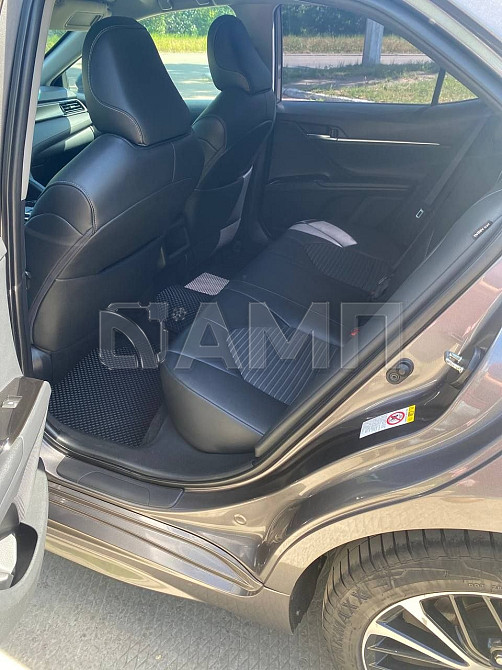 Toyota Camry 2019  - изображение 8