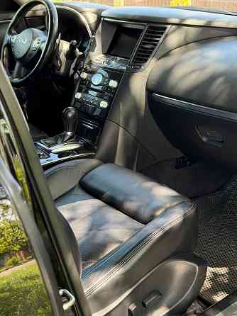 Infiniti FX37S 