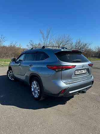 Toyota Highlander 2021 Макеевка