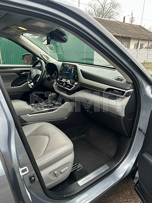 Toyota Highlander 2021 Макеевка - изображение 3
