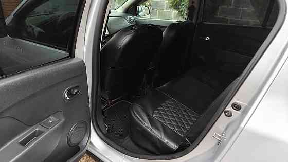 Renault Sandero 2015 