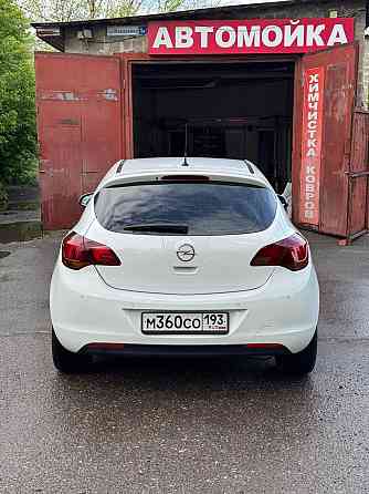 Opel Astra 2011 Макеевка