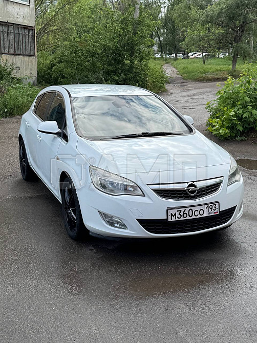 Opel Astra 2011 Макеевка - изображение 8