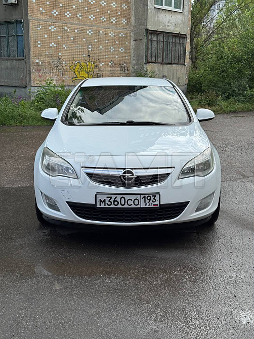 Opel Astra 2011 Макеевка - изображение 9