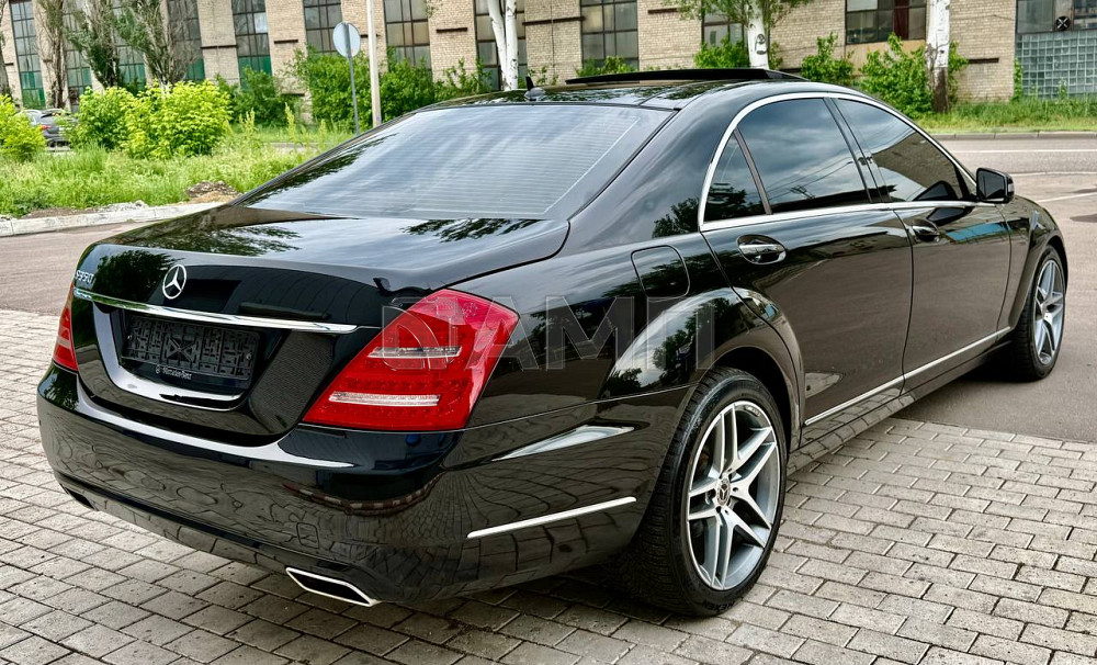 Mercedes-Benz W221 2011  - изображение 5