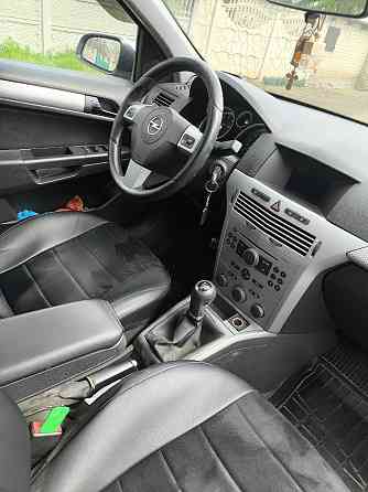Opel Astra H 2004 