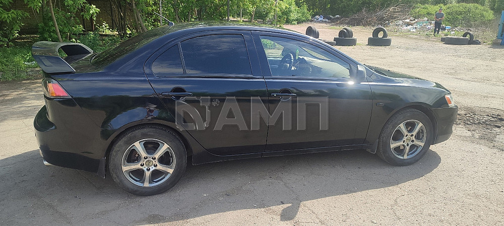 Mitsubishi Lancer 2010  - изображение 3