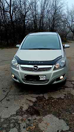 Opel Zafira B 2011 Макеевка