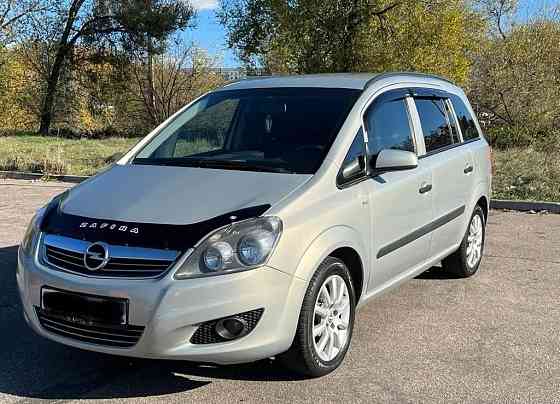 Opel Zafira B 2011 Макеевка