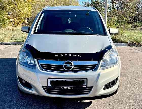 Opel Zafira B 2011 Макеевка