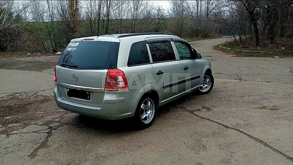 Opel Zafira B 2011 Макеевка - изображение 5