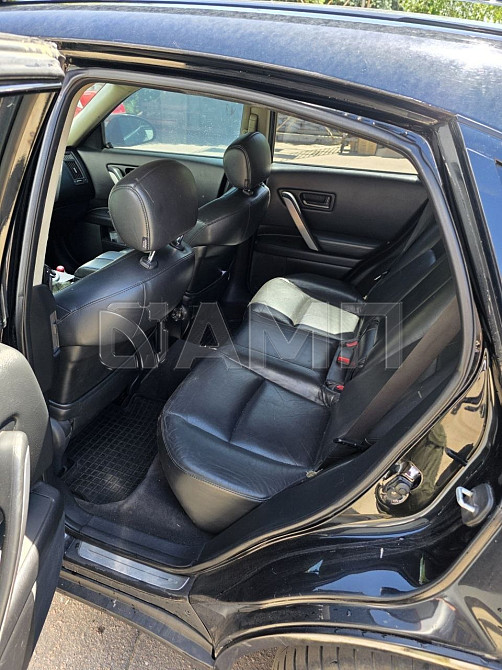 Infiniti FX35 2004  - изображение 2