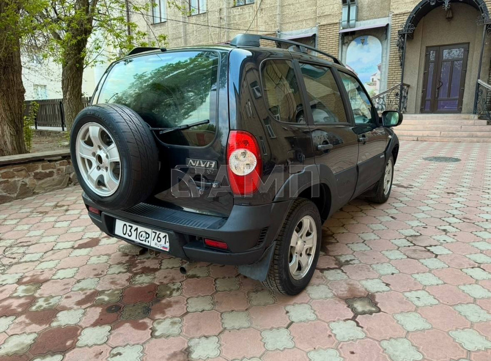 Chevrolet NIVA 2010  - изображение 5