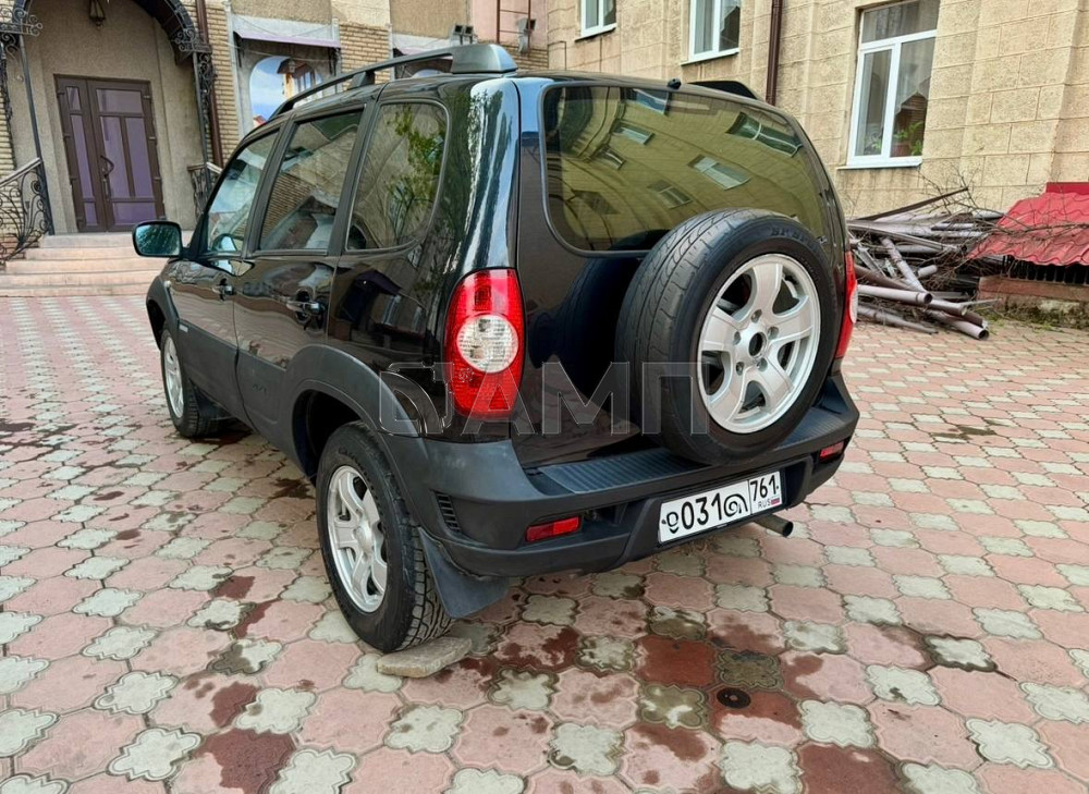 Chevrolet NIVA 2010  - изображение 7