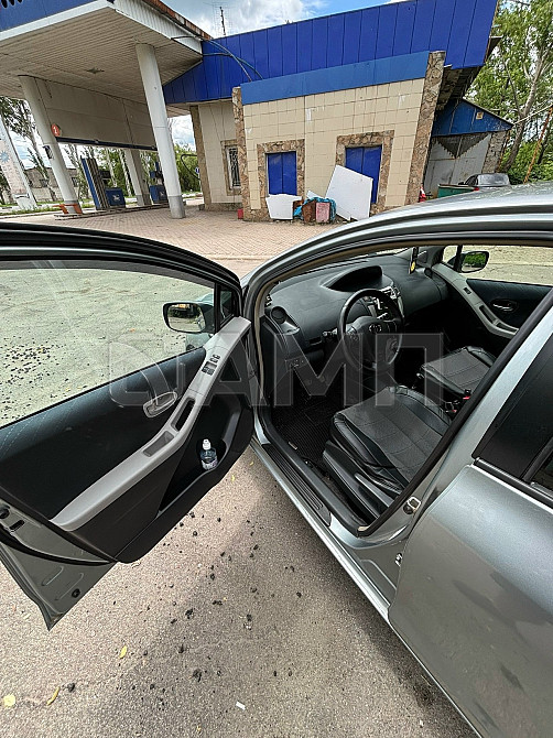 Toyota Yaris 2007  - изображение 3