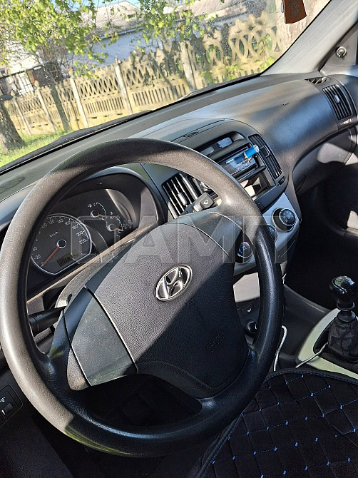 Hyundai Elantra 2008  - изображение 4