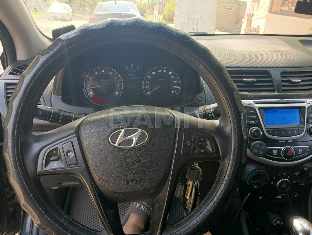 Hyundai Solaris 2011 Енакиево - изображение 1