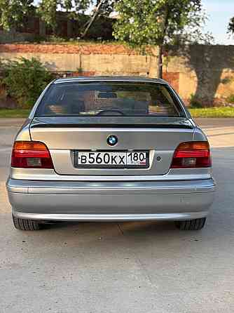 BMW E39 2000 Ясиноватая
