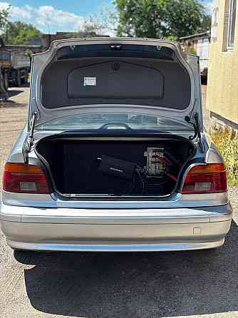 BMW E39 2000 Ясиноватая
