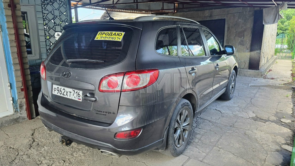 Hyundai Santa Fe 2011 Торез - изображение 5