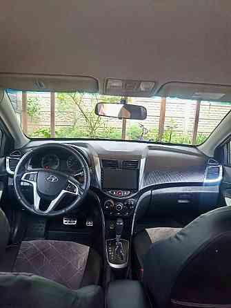 Hyundai Solaris 2012 