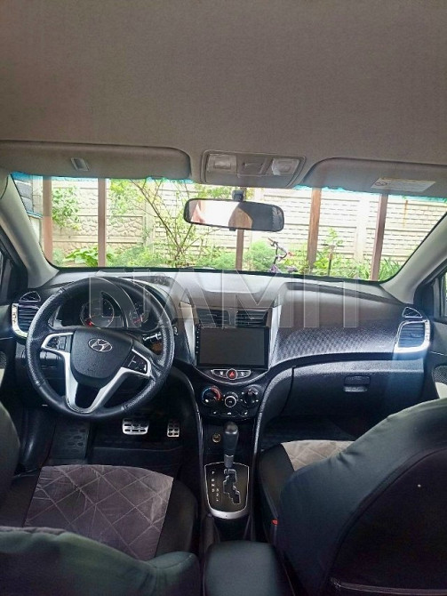 Hyundai Solaris 2012  - изображение 2